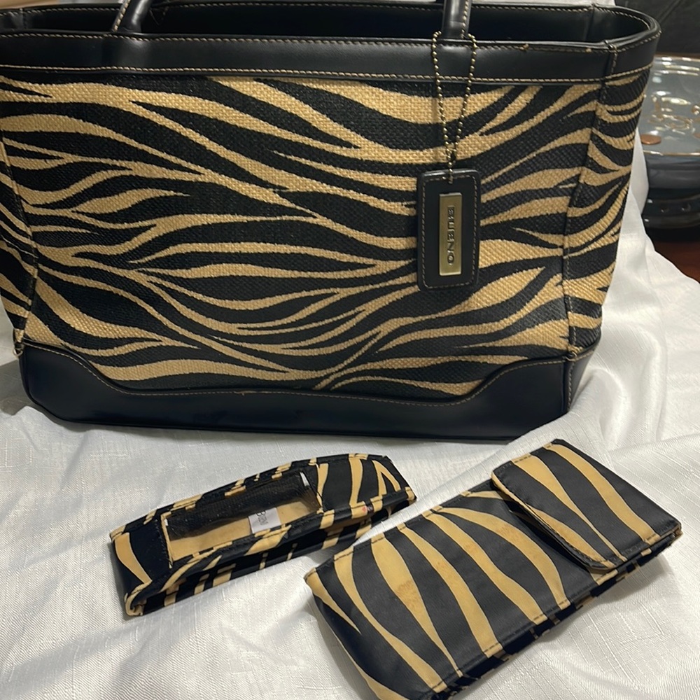 Bueno Shoulder bag Black and Tan
